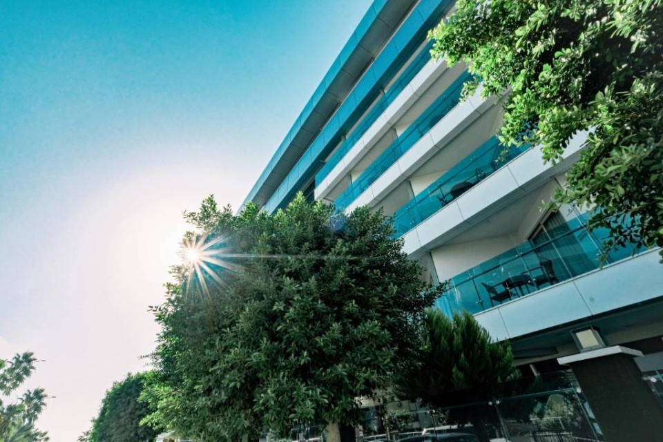 محوطه هتل محوطه هتل