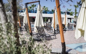 محوطه هتل محوطه هتل