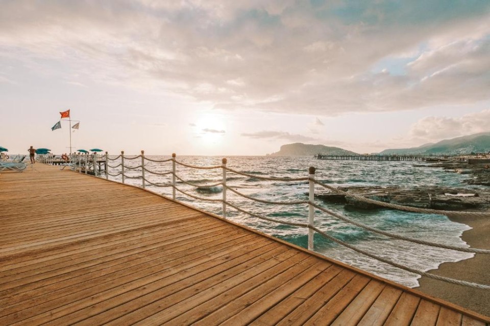 محوطه هتل محوطه هتل