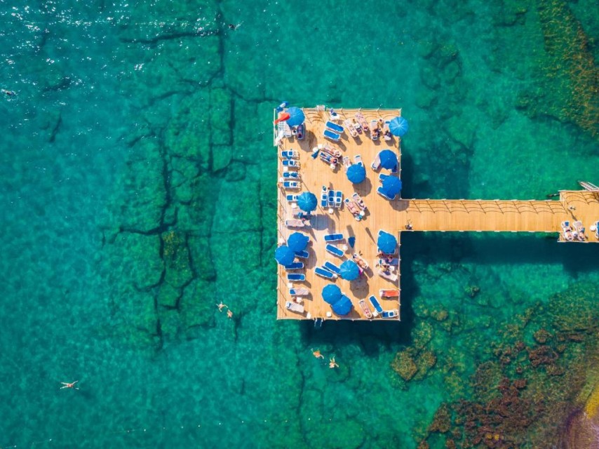 محوطه هتل محوطه هتل