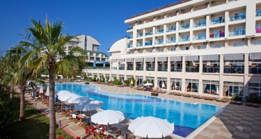 هتل Titan Select آلانیا