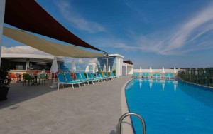 محوطه هتل محوطه هتل