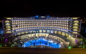 محوطه هتل محوطه هتل