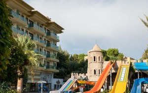 محوطه هتل محوطه هتل