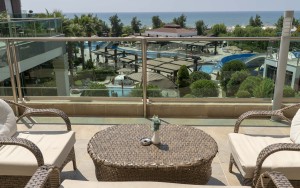 محوطه هتل محوطه هتل