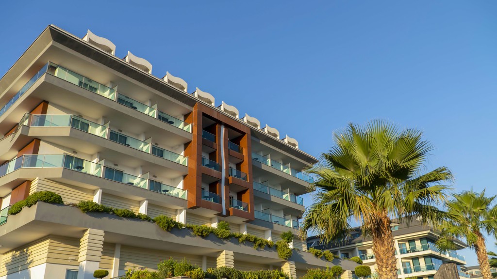 محوطه هتل محوطه هتل