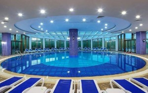 استخر استخر