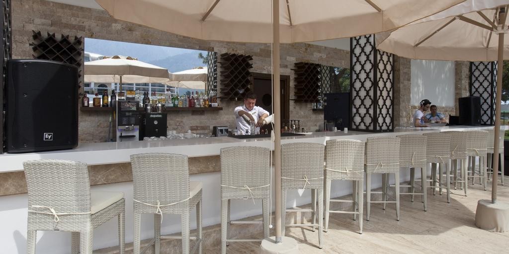 رستوران رستوران