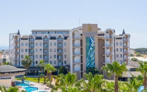 محوطه هتل محوطه هتل