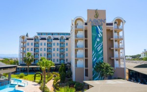 محوطه هتل محوطه هتل