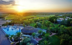 محوطه هتل محوطه هتل