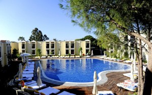 محوطه هتل محوطه هتل