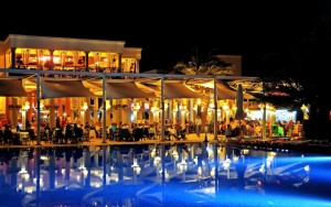 محوطه هتل محوطه هتل