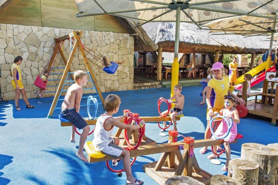 استخر استخر