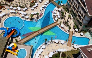 محوطه هتل محوطه هتل