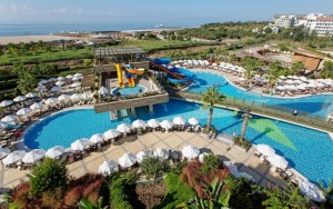 محوطه هتل محوطه هتل