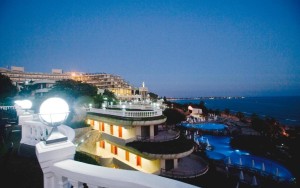 محوطه هتل محوطه هتل