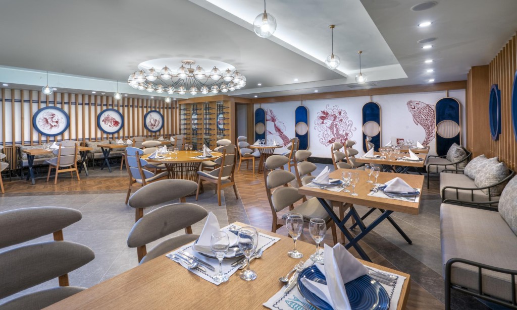 رستوران رستوران