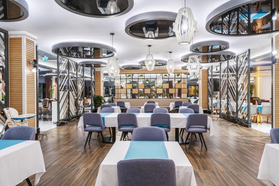 رستوران رستوران