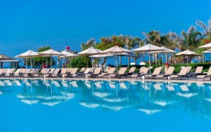 محوطه هتل محوطه هتل