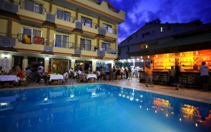 محوطه هتل محوطه هتل