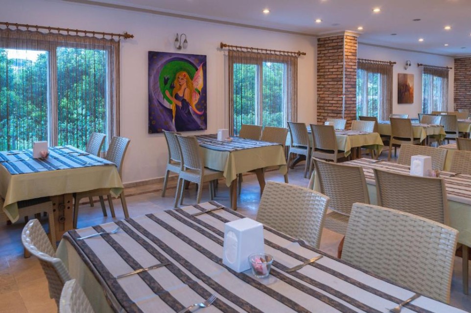 رستوران رستوران