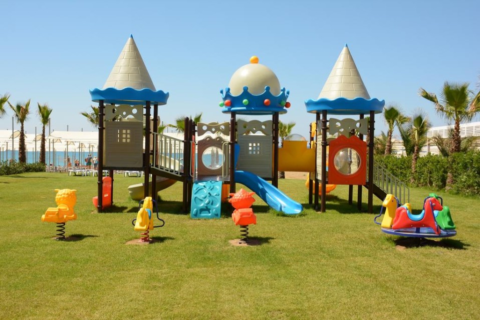 محوطه هتل محوطه هتل