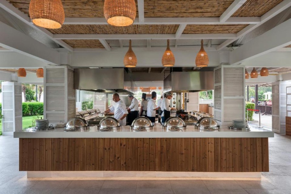 رستوران رستوران