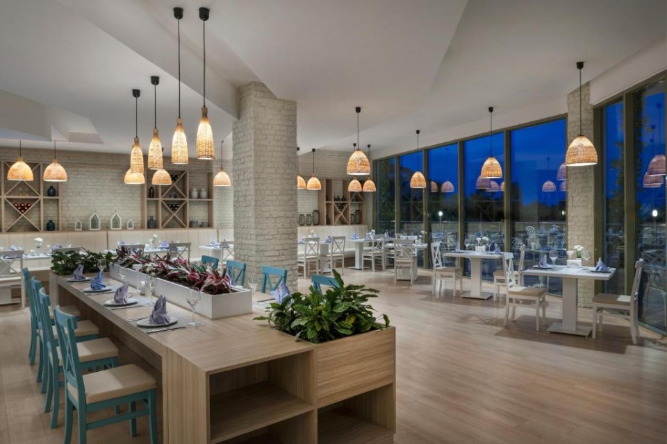 رستوران رستوران