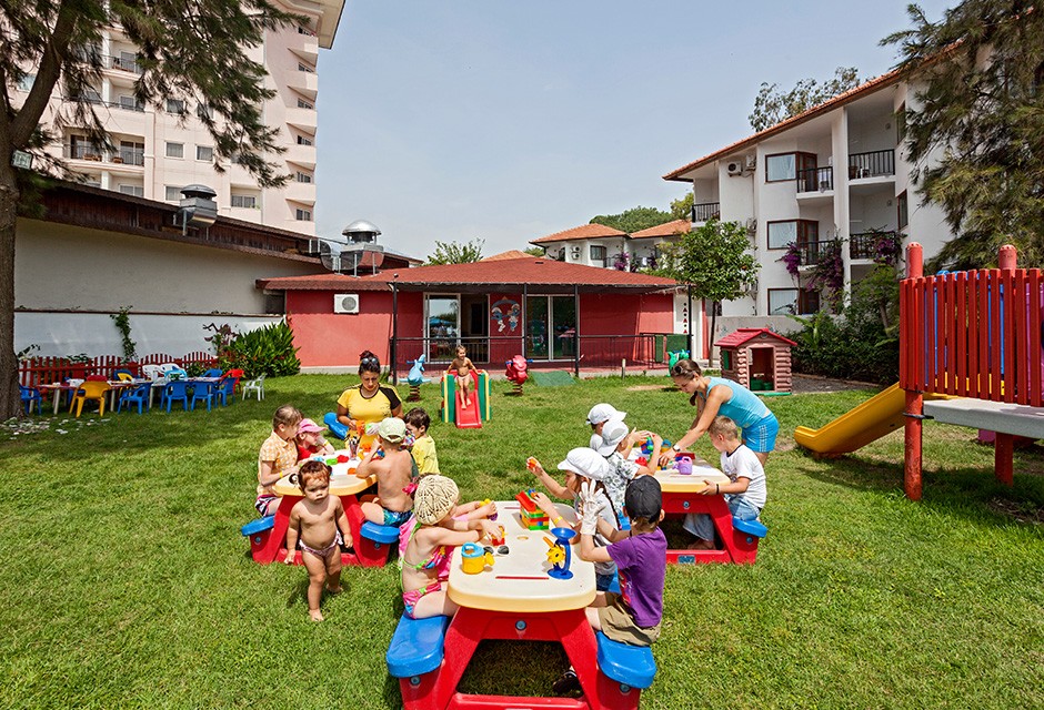 بازی کودک بازی کودک