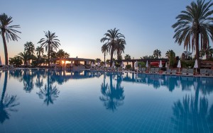 استخر استخر