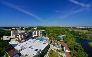 محوطه هتل محوطه هتل