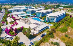 محوطه هتل محوطه هتل