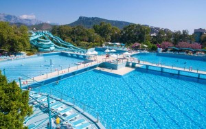 محوطه هتل محوطه هتل