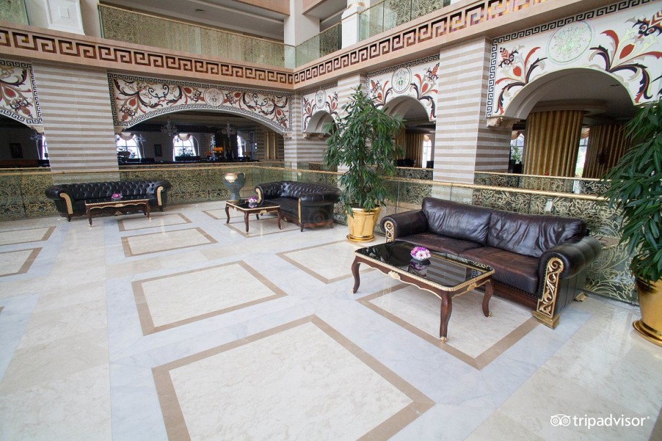 محوطه هتل محوطه هتل