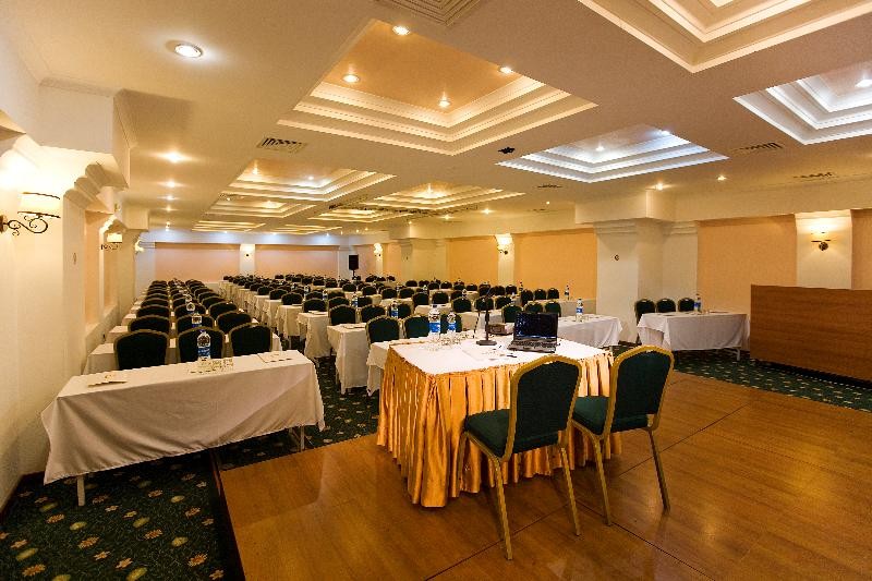 رستوران رستوران