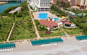 محوطه هتل محوطه هتل