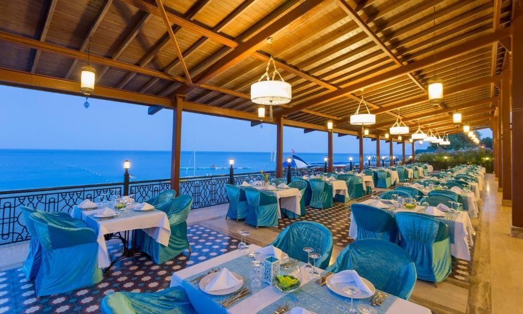 رستوران رستوران