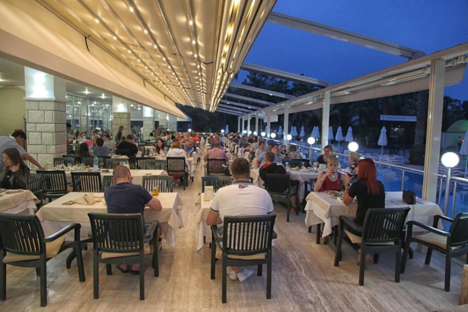 رستوران رستوران