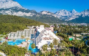 محوطه هتل محوطه هتل