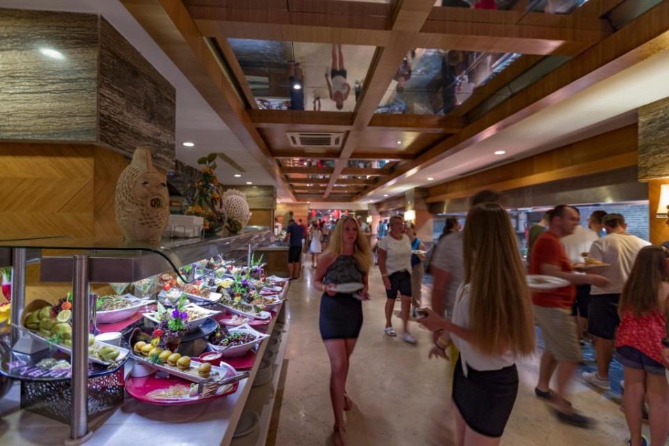 رستوران رستوران