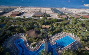 محوطه هتل محوطه هتل