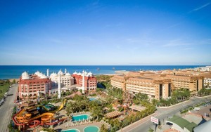 محوطه هتل محوطه هتل