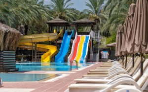 محوطه هتل محوطه هتل