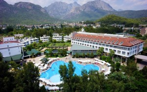 محوطه هتل محوطه هتل