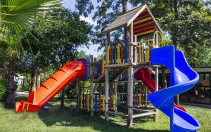 زمین بازی کودک زمین بازی کودک