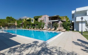 محوطه هتل محوطه هتل