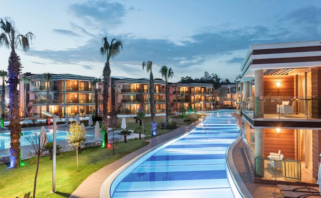 استخر استخر