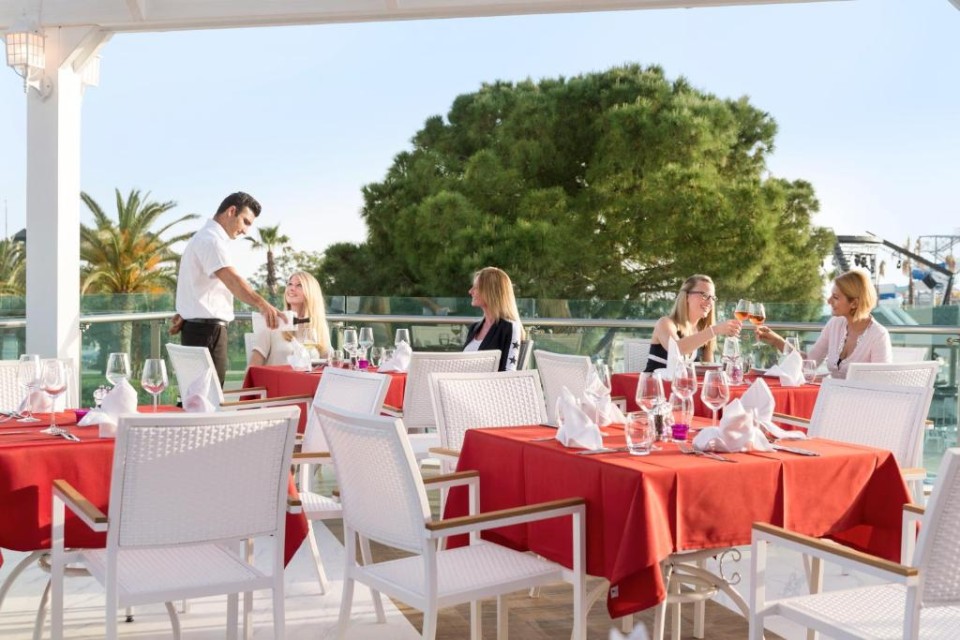 رستوران رستوران