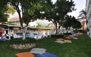 محوطه هتل محوطه هتل